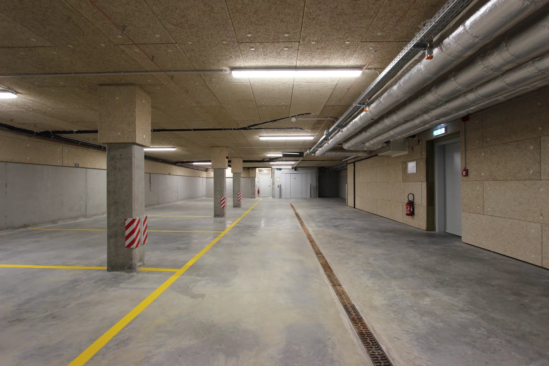Commercial space for rent in Rue 1900 - Luxembourg