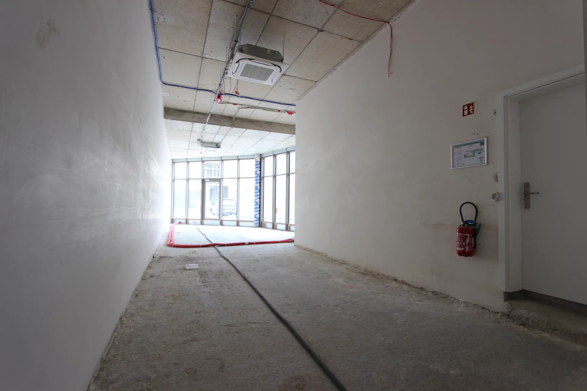 Commercial space for rent in Rue 1900 - Luxembourg