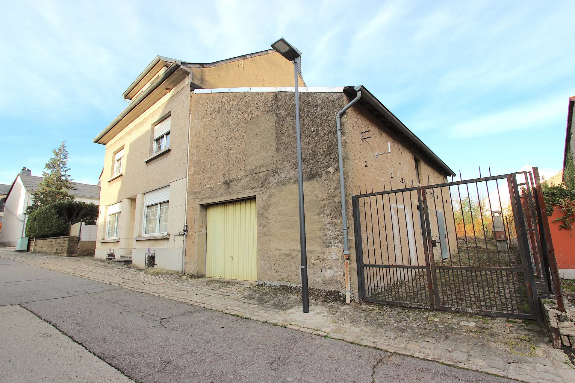 Maison à rénover à vendre à Metert