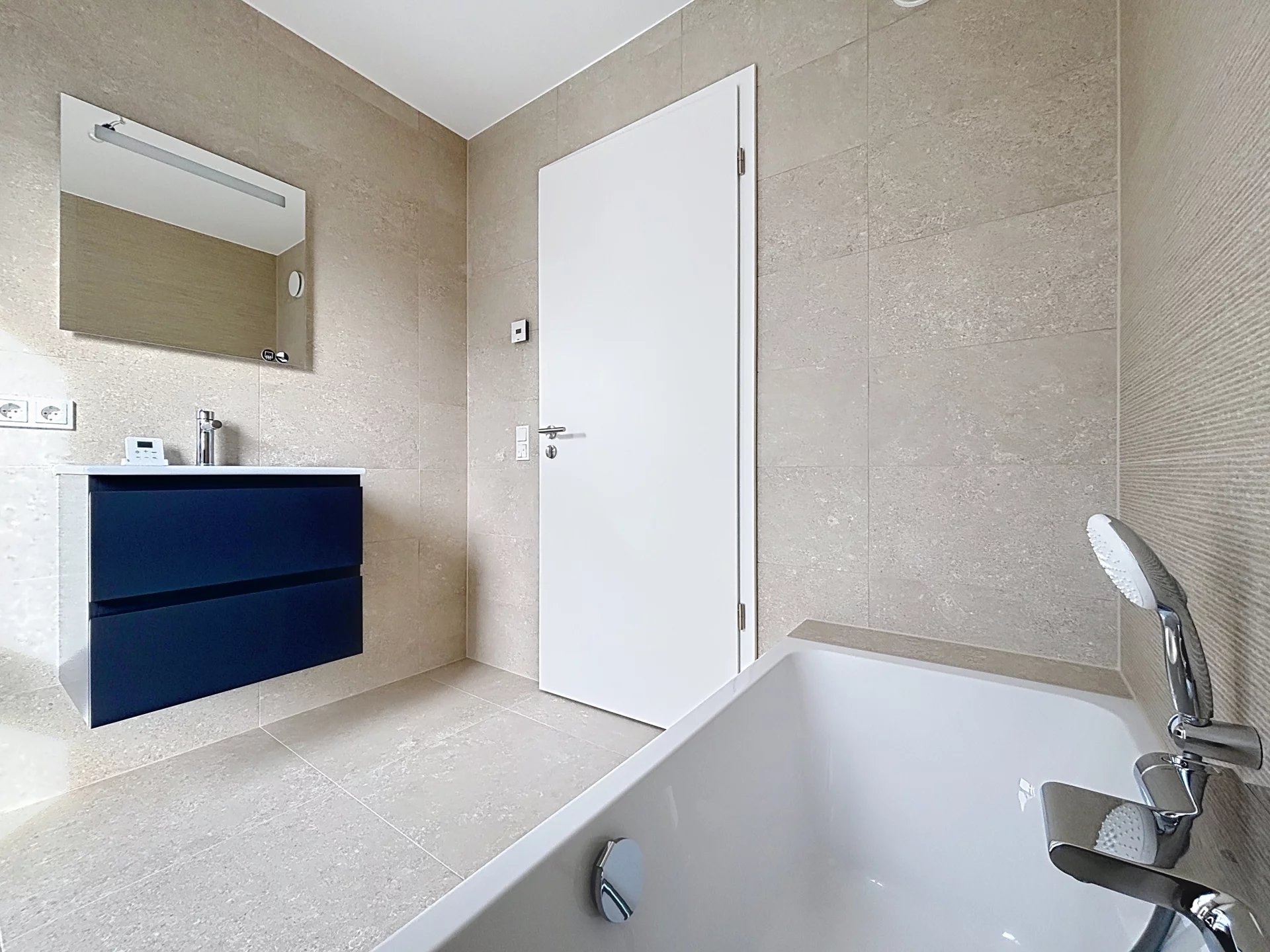 Elegant new semi-detached house in Kalborn