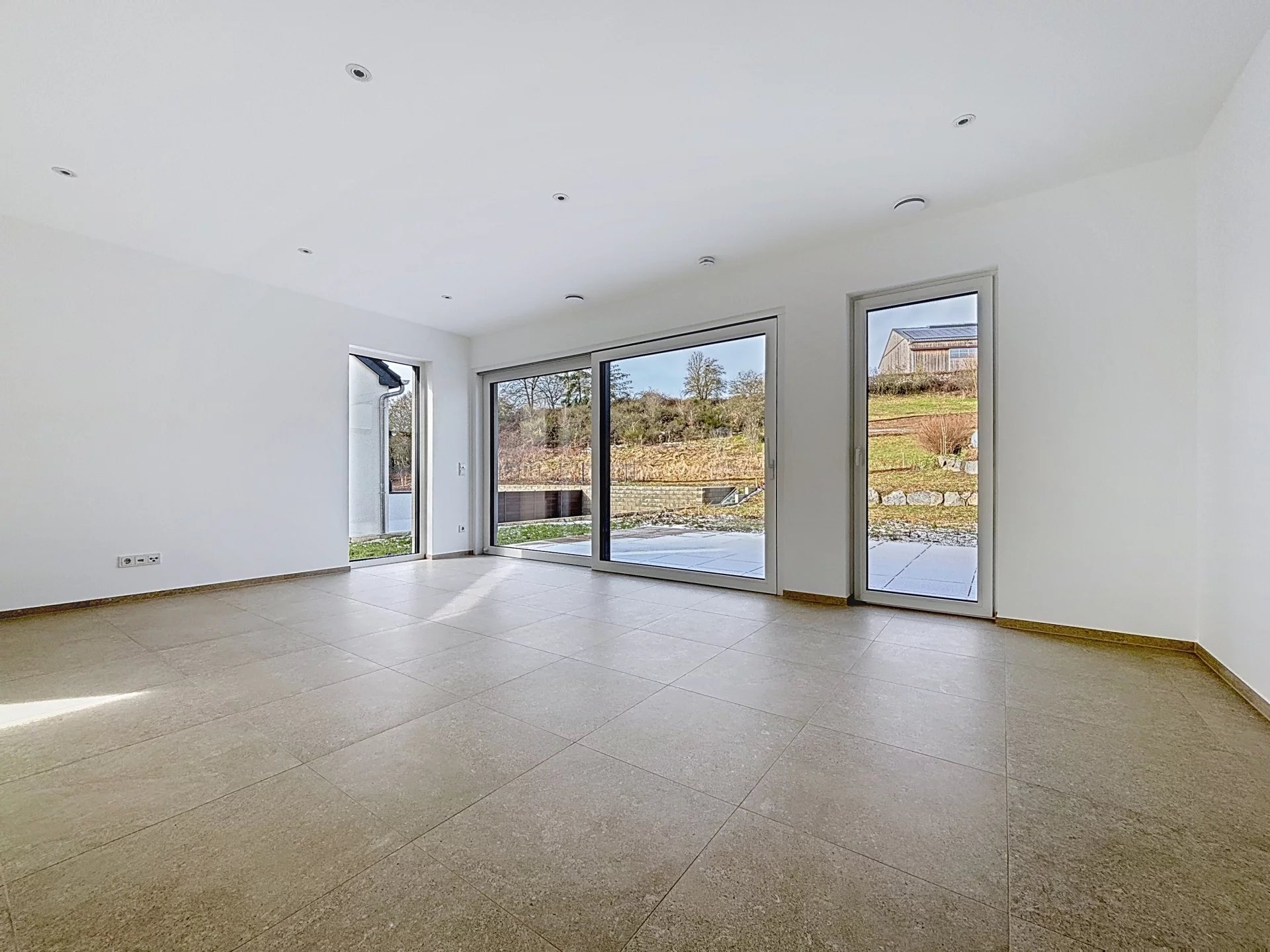 Elegant new semi-detached house in Kalborn