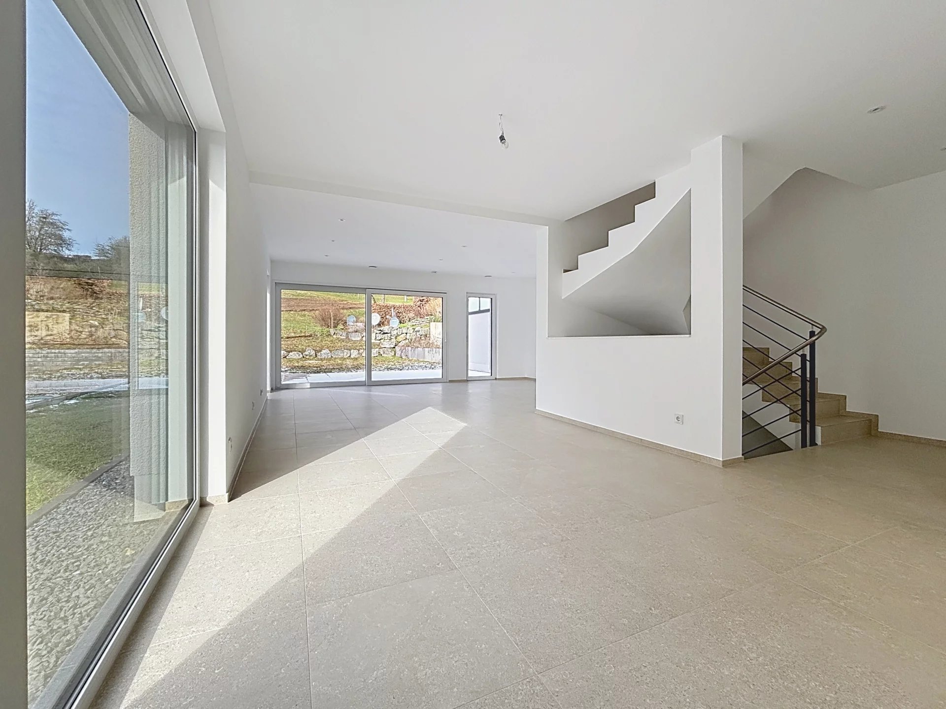 Elegant new semi-detached house in Kalborn