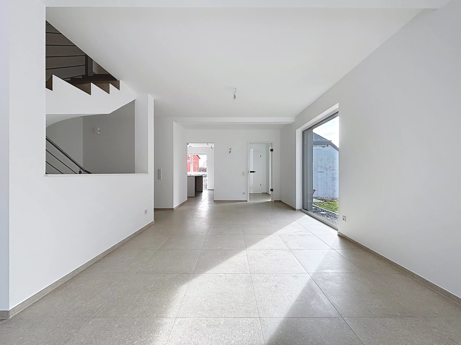 Elegant new semi-detached house in Kalborn