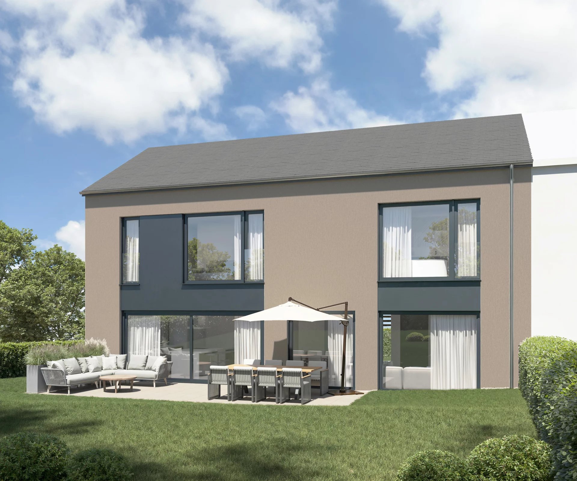 3 Bedrooms Family House